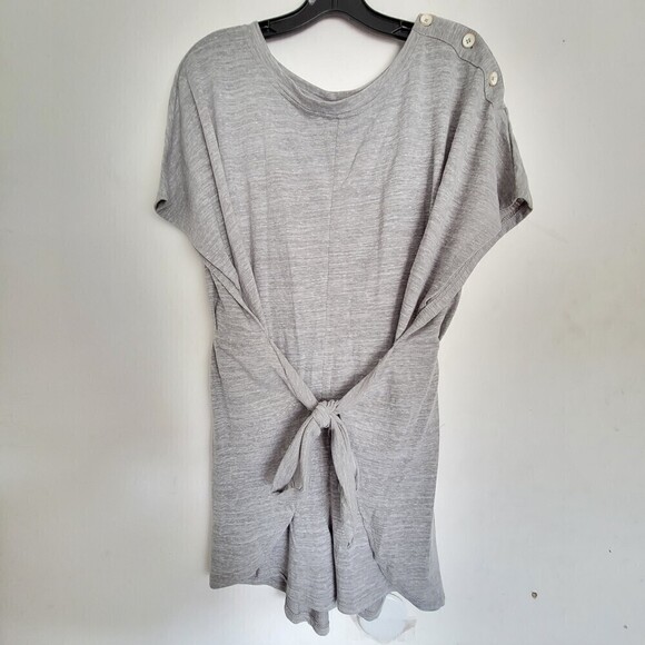 NEW Very J Heather Gray Round Neckline Short Sleeve Tie Front Romper Short Large - Picture 1 of 12